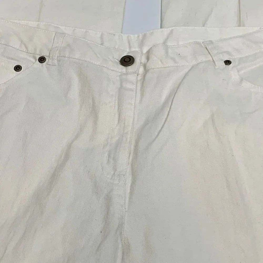 Ruby Rd. Classic Flat Front White Denim Jean - Picture 2 of 7